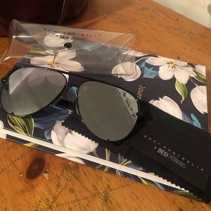 QUAY High-key Sunglasses